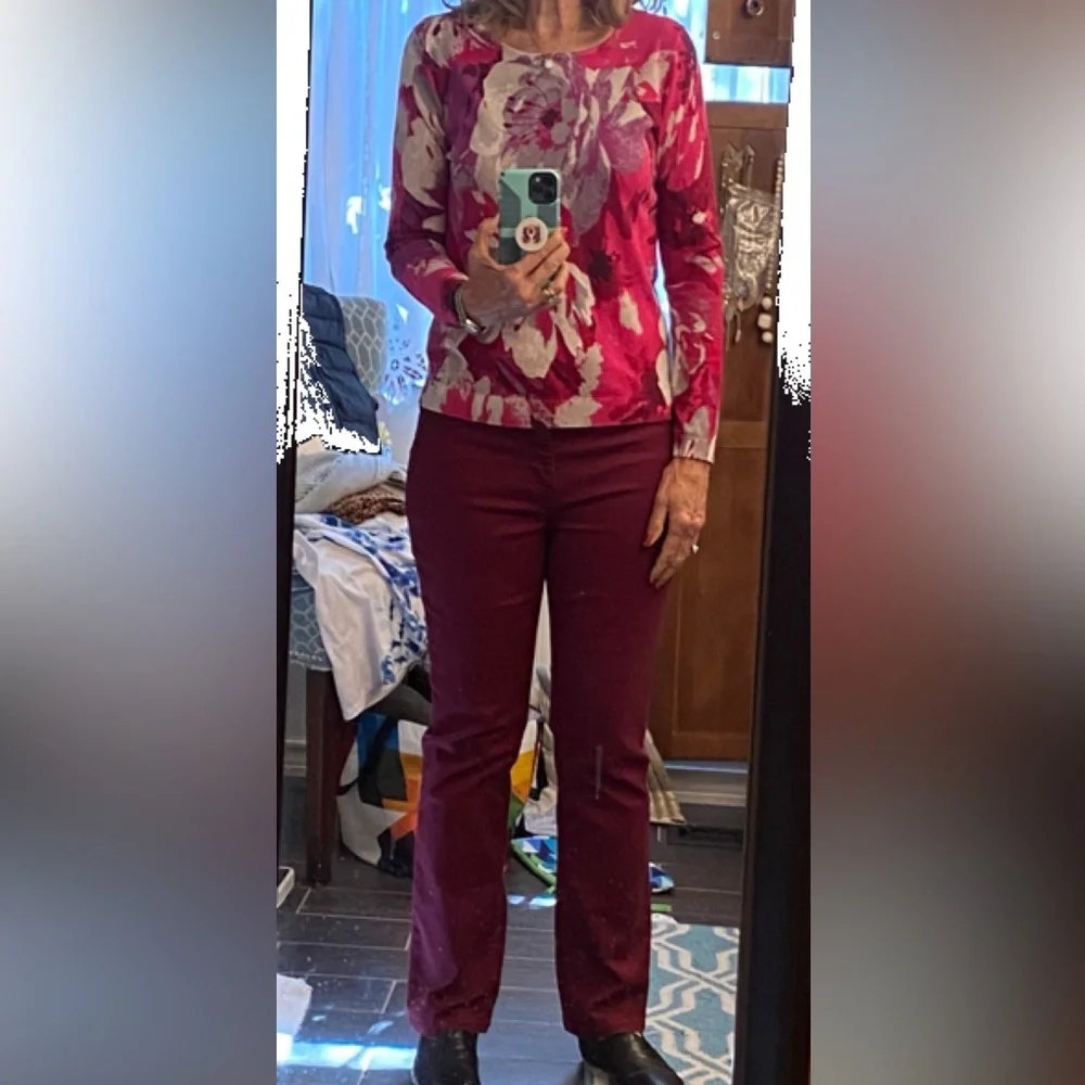 St John’s Bay straight leg Jean burgundy wine Size 10 petite - Picture 14 of 16